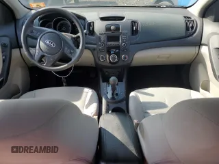 2010 Kia Forte EX with VIN KNAFU4A28A5101732, listed as a Copart auction lot 62079404 with 0 mi miles and Clean Title. Bid and sale history available at carsss.com. Image 8.
