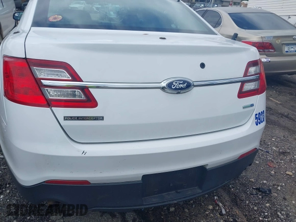 2016 Ford Police Interceptor with VIN 1FAHP2MKXGG101320, listed as a IAAI auction lot 42375375 with 103,640 mi miles and . Bid and sale history available at DreamBid. Image 17.