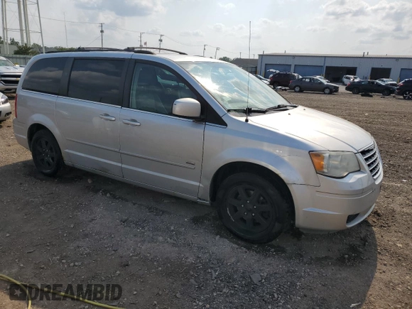 2008 Chrysler Town & Country Touring with VIN 2A8HR54P78R817277, listed as a Copart auction lot 60281205 with 141,380 mi miles and Salvage title. Bid and sale history available at DreamBid. Image 4.