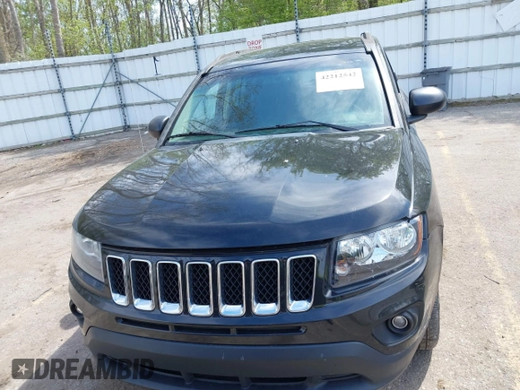 2016 Jeep Compass Sport with VIN 1C4NJCBA2GD641289, listed as a IAAI auction lot 42212542 with 121,447 mi miles and . Bid and sale history available at DreamBid. Image 12.