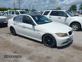 2007 BMW 3 Series 335i with VIN WBAVB73597VH21480, listed as a IAAI auction lot 42629278 with 140,725 mi miles and . Bid and sale history available at DreamBid. Image 1.