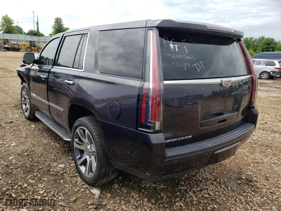 2015 Cadillac Escalade Premium with VIN 1GYS4NKJ3FR652092, listed as a Copart auction lot 48713832 with 0 mi miles and Salvage Title. Bid and sale history available at carsss.com. Image 3.
