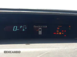 2014 Toyota Prius One z VIN JTDKDTB35E1071850, wystawiony jako IAAI lot #42084093 z przebiegiem 1 731 574 mil mil oraz . Historia ofert i sprzedaży dostępna na DreamBid. Obrazek 7.