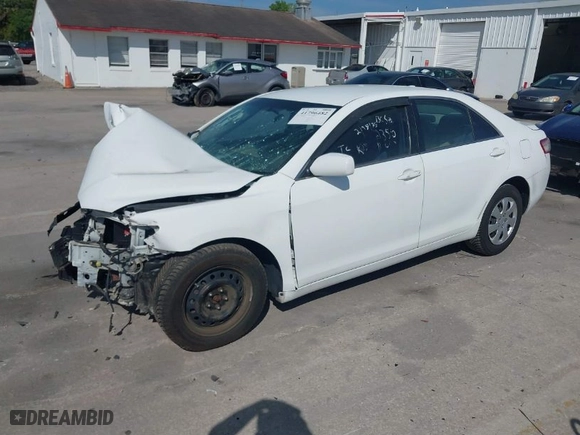 2011 Toyota Camry LE with VIN 4T1BF3EKXBU693220, listed as a IAAI auction lot 41796482 with 153,881 mi miles. Bid and sale history available at carsss.com. Image 2.