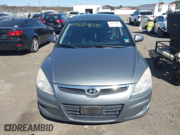 2011 Hyundai Elantra Touring GLS with VIN KMHDB8AE5BU089687, listed as a IAAI auction lot 41868403 with 231,671 mi miles. Bid and sale history available at carsss.com. Image 11.