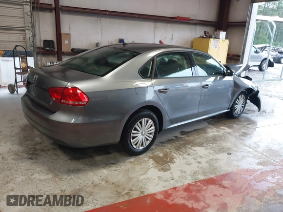 2015 Volkswagen Passat Limited Edition Edition with VIN 1VWAT7A33FC012502, listed as a IAAI auction lot 42256276 with 68,012 mi miles and . Bid and sale history available at DreamBid. Image 4.