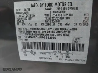 2023 Ford Explorer XLT with VIN 1FMSK8DH4PGB32936, listed as a IAAI auction lot 41836898 with 91,123 mi miles. Bid and sale history available at carsss.com. Image 9.