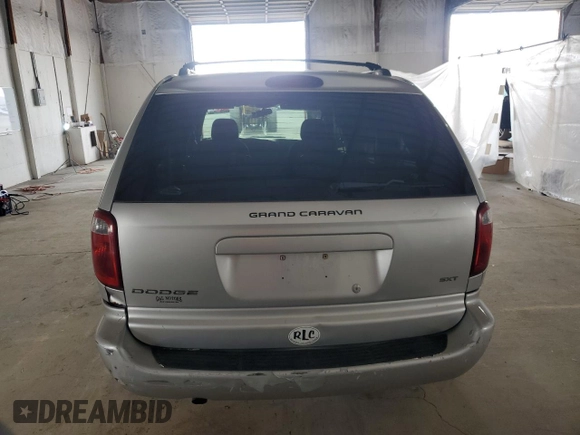 2006 Dodge Grand Caravan SXT z VIN 2D4GP44L26R816439, wystawiony jako Copart lot #52609115 z przebiegiem 127 307 mil mil oraz Szkody całkowita. Historia ofert i sprzedaży dostępna na DreamBid. Obrazek 6.