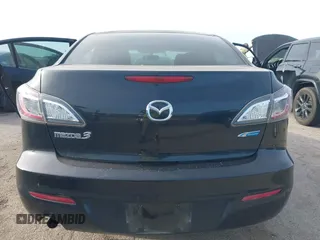 2013 Mazda Mazda3 i Sport with VIN JM1BL1U79D1828304, listed as a IAAI auction lot 41871463 with 95,453 mi miles. Bid and sale history available at carsss.com. Image 16.