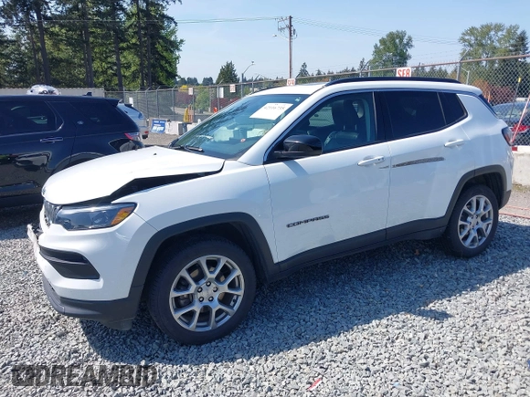 2022 Jeep Compass Latitude Lux with VIN 3C4NJDFB6NT164933, listed as a IAAI auction lot 42116735 with 55,397 mi miles and . Bid and sale history available at DreamBid. Image 17.