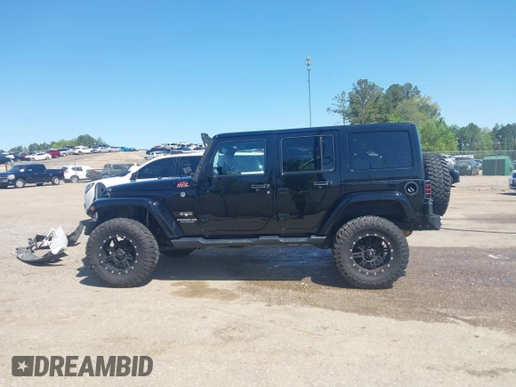 2017 Jeep Wrangler Unlimited Sahara with VIN 1C4BJWEG4HL637482, listed as a IAAI auction lot 41951349 with 76,030 mi miles. Bid and sale history available at carsss.com. Image 14.