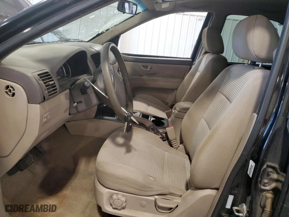 2009 Kia Sorento LX with VIN KNDJD735995871407, listed as a Copart auction lot 43912915 with 186,056 mi miles and Salvage Title. Bid and sale history available at carsss.com. Image 7.