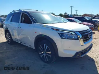 2024 Nissan Pathfinder Platinum with VIN 5N1DR3DG3RC209787, listed as a IAAI auction lot 41765066 with 35,987 mi miles. Bid and sale history available at carsss.com. Image 1.