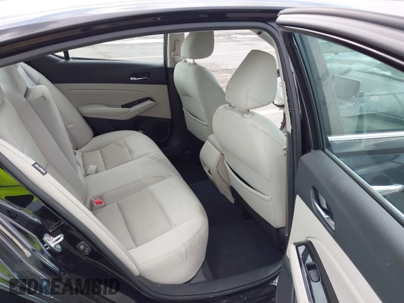 2021 Nissan Altima SV with VIN 1N4BL4DVXMN406122, listed as a IAAI auction lot 42512160 with 54,945 mi miles and . Bid and sale history available at DreamBid. Image 8.
