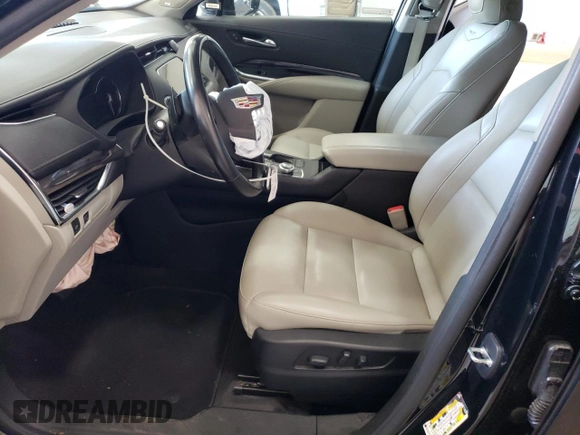 2020 Cadillac XT4 AWD Luxury with VIN 1GYFZBR42LF081550, listed as a Copart auction lot 68891524 with 27,985 mi miles and Salvage Title. Bid and sale history available at carsss.com. Image 7.