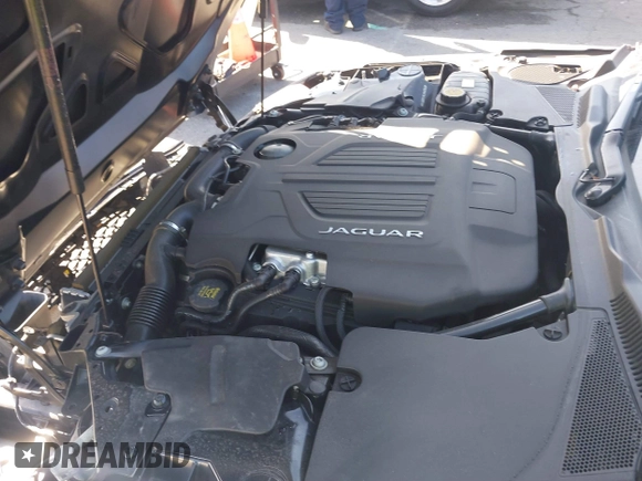2020 Jaguar F-Type with VIN SAJD85FV9LCK65563, listed as a IAAI auction lot 41862418 with 22,807 mi miles and . Bid and sale history available at DreamBid. Image 10.