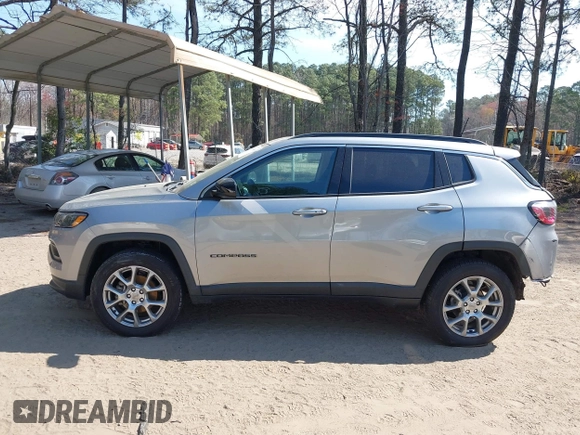 2022 Jeep Compass Latitude Lux с VIN 3C4NJDFB1NT164984, выставлен на аукционе IAAI как лот 41903469 с пробегом 67 490 миль миль и . История ставок и продаж доступна на DreamBid. Изображение 14.