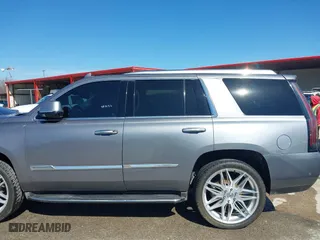 2018 Cadillac Escalade Luxury with VIN 1GYS3BKJ0JR147752, listed as a IAAI auction lot 41419140 with 124,376 mi miles. Bid and sale history available at carsss.com. Image 15.