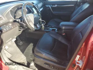 2015 Kia Sorento SX Limited z VIN 5XYKWDA76FG622700, wystawiony jako Copart lot #44179655 z przebiegiem 193 089 mil mil oraz Szkoda całkowita • Salvage title. Historia ofert i sprzedaży dostępna na DreamBid. Obrazek 7.
