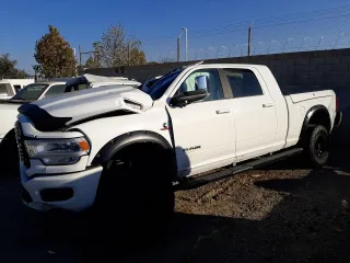 2019 Ram 3500 Laramie with VIN 3C63R3ML9KG542969, listed as a Copart auction lot 75699684 with 63,045 mi miles and Salvage Title. Bid and sale history available at carsss.com. Image 1.