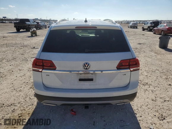 2019 Volkswagen Atlas SE with VIN 1V2DR2CA0KC506970, listed as a Copart auction lot 43839485 with 137,618 mi miles and Clean title. Bid and sale history available at DreamBid. Image 6.