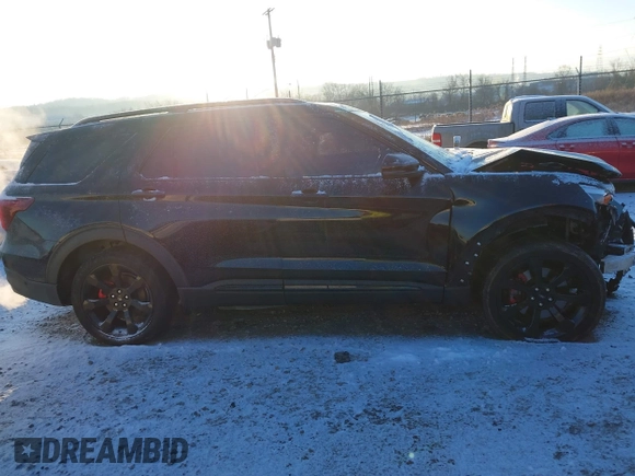 2020 Ford Explorer ST with VIN 1FM5K8GCXLGA02246, listed as a IAAI auction lot 41404923 with 108,196 mi miles. Bid and sale history available at carsss.com. Image 12.