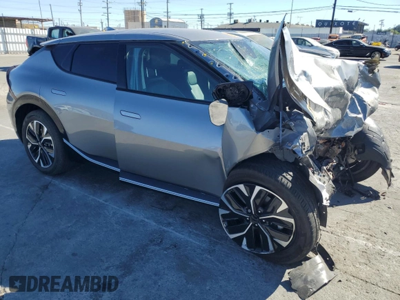 2022 Kia EV6 Wind with VIN KNDC34LA7N5080956, listed as a Copart auction lot 67970294 with 0 mi miles and Salvage Title. Bid and sale history available at carsss.com. Image 4.