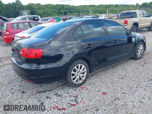 2012 Volkswagen Jetta SE с VIN 3VWDX7AJ4CM411199, выставлен на аукционе IAAI как лот 42535994 с пробегом 148 475 миль миль и . История ставок и продаж доступна на DreamBid. Изображение 4.
