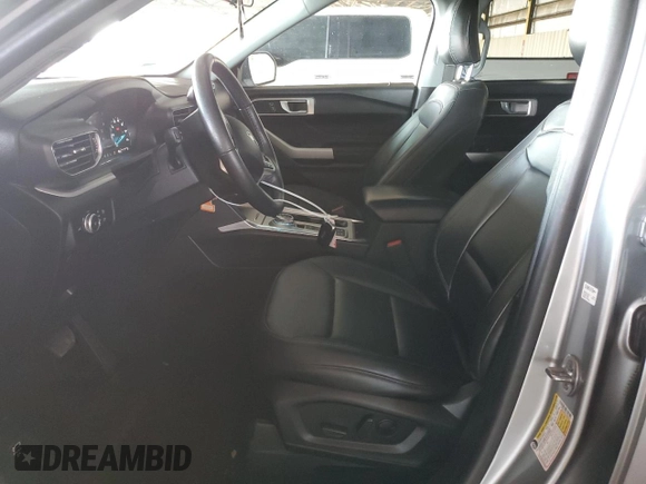 2023 Ford Explorer XLT with VIN 1FMSK7DH7PGA86447, listed as a Copart auction lot 49161765 with 49,840 mi miles and Salvage Title. Bid and sale history available at carsss.com. Image 7.