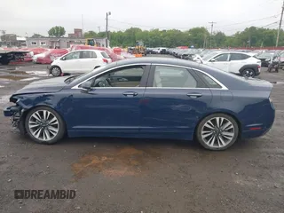2019 Lincoln MKZ Reserve II с VIN 3LN6L5F98KR621828, выставлен на аукционе IAAI как лот 42332227 с пробегом 41 547 миль миль и . История ставок и продаж доступна на DreamBid. Изображение 14.