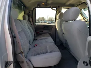 2003 Ford F-150 XLT with VIN 1FTRW07663KD78428, listed as a Copart auction lot 52673764 with 201,309 mi miles and Non Repairable. Bid and sale history available at carsss.com. Image 10.