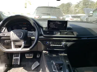2020 Audi SQ5 Premium Plus with VIN WA1B4AFYXL2037124, listed as a Copart auction lot 45474703 with 17,609 mi miles. Bid and sale history available at carsss.com. Image 8.