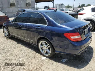 2013 Mercedes-Benz C 250 Sport с VIN WDDGF4HB7DA856850, выставлен на аукционе Copart как лот 63709195 с пробегом 196 091 миль миль и Чистый • Clean title. История ставок и продаж доступна на DreamBid. Изображение 2.