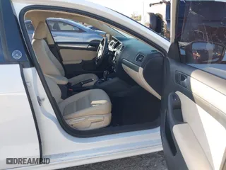 2018 Volkswagen Jetta 1.4T SE with VIN 3VWDB7AJXJM225016, listed as a IAAI auction lot 41309884 with 57,773 mi miles. Bid and sale history available at carsss.com. Image 5.