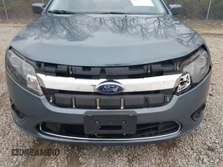 2011 Ford Fusion SE with VIN 3FAHP0HG5BR194971, listed as a IAAI auction lot 42038454 with 133,092 mi miles. Bid and sale history available at carsss.com. Image 6.