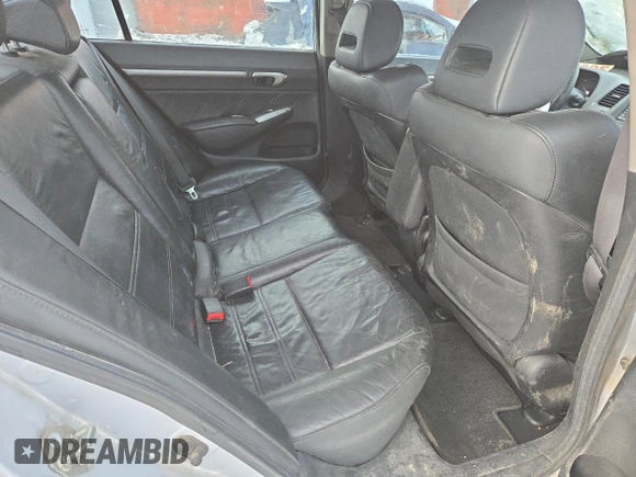 2010 Acura CSX z VIN 2HHFD5E75AH200450, wystawiony jako Copart lot #84732134 z przebiegiem Nie podano mil oraz Szkoda całkowita • Salvage title. Historia ofert i sprzedaży dostępna na DreamBid. Obrazek 10.