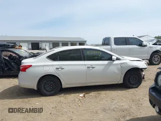 2017 Nissan Sentra S with VIN 3N1AB7AP5HY289268, listed as a IAAI auction lot 40318804 with 137,565 mi miles. Bid and sale history available at carsss.com. Image 14.