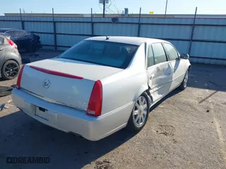 2008 Cadillac DTS w/1SC with VIN 1G6KD57Y68U176385, listed as a IAAI auction lot 41720743 with 151,208 mi miles. Bid and sale history available at carsss.com. Image 4.