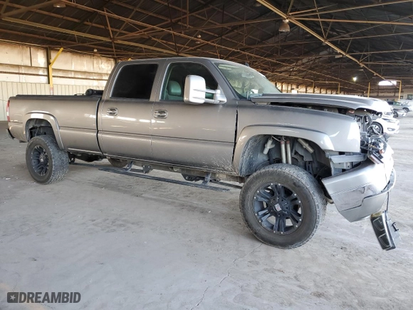 2006 Chevrolet Silverado 2500HD LT3 with VIN 1GCHK23D66F146433, listed as a Copart auction lot 80491614 with NaN miles and Salvage Title. Bid and sale history available at carsss.com. Image 4.