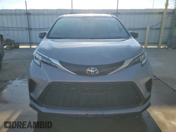 2023 Toyota Sienna XSE with VIN 5TDDSKFC9PS104275, listed as a Copart auction lot 43190195 with 19,644 mi miles and Salvage title. Bid and sale history available at DreamBid. Image 5.