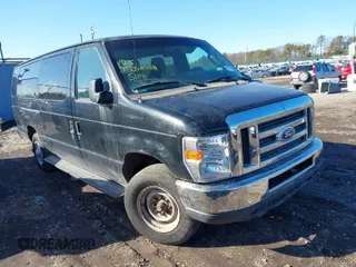 2014 Ford Econoline Wagon XL with VIN 1FBSS3BL1EDB21149, listed as a IAAI auction lot 41529261 with 999,999 mi miles. Bid and sale history available at carsss.com. Image 1.