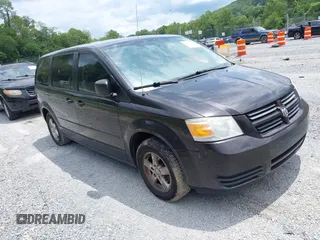 2010 Dodge Grand Caravan SE z VIN 2D4RN4DE3AR349931, wystawiony jako IAAI lot #42759943 z przebiegiem 146 415 mil mil oraz . Historia ofert i sprzedaży dostępna na DreamBid. Obrazek 1.