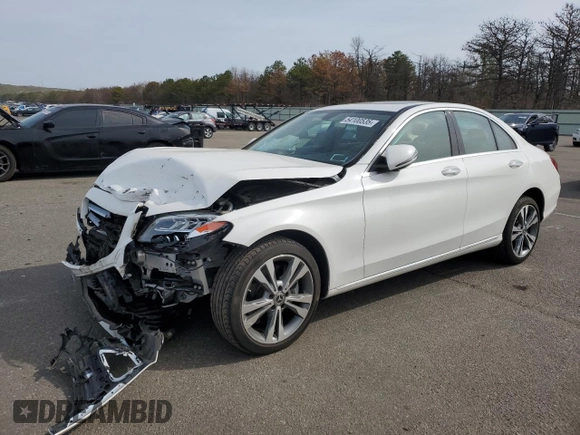 2019 Mercedes-Benz C 300 with VIN 55SWF8EB5KU292748, listed as a Copart auction lot 54100535 with 10,495 mi miles and Salvage Title. Bid and sale history available at DreamBid. Image 1.