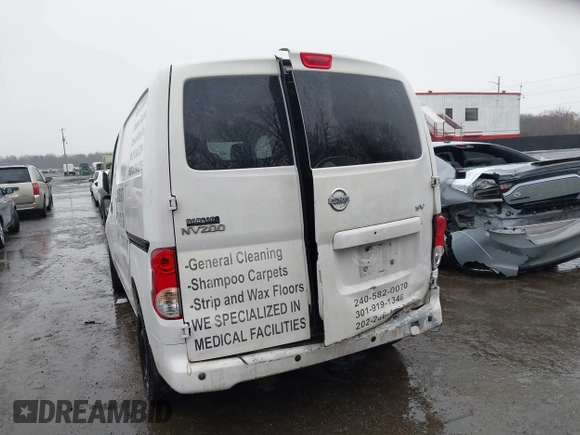 2015 Nissan NV200 SV with VIN 3N6CM0KN6FK713784, listed as a IAAI auction lot 41834734 with 190,056 mi miles. Bid and sale history available at carsss.com. Image 16.