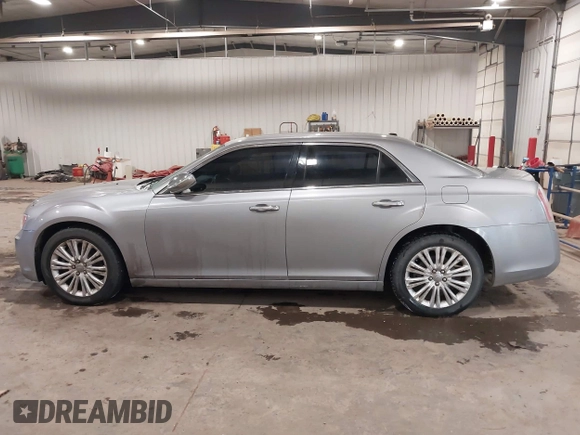 2013 Chrysler 300 with VIN 2C3CCAKT6DH645307, listed as a IAAI auction lot 41512163 with 154,225 mi miles. Bid and sale history available at carsss.com. Image 14.