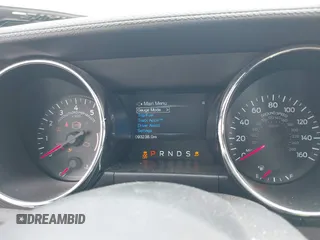 2015 Ford Mustang V6 z VIN 1FA6P8AM1F5316868, wystawiony jako IAAI lot #42618687 z przebiegiem 93 238 mil mil oraz . Historia ofert i sprzedaży dostępna na DreamBid. Obrazek 7.