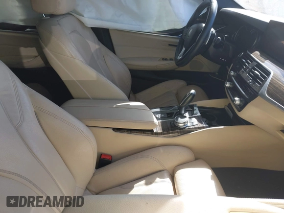 2019 BMW 5 Series 530i xDrive with VIN WBAJA7C54KWW19621, listed as a IAAI auction lot 41773506 with Not Provided miles. Bid and sale history available at carsss.com. Image 5.