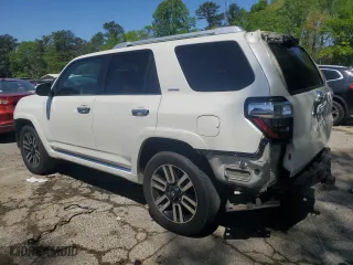 2014 Toyota 4Runner SR5 with VIN JTEZU5JR1E5067248, listed as a Copart auction lot 52190845 with 192,331 mi miles and Salvage Title. Bid and sale history available at carsss.com. Image 2.