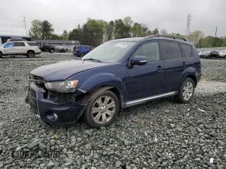 2011 Mitsubishi Outlander SE z VIN JA4JT3AW3BU024623, wystawiony jako Copart lot #51622285 z przebiegiem 130 525 mil mil oraz Szkoda całkowita • Salvage title. Historia ofert i sprzedaży dostępna na DreamBid. Obrazek 1.