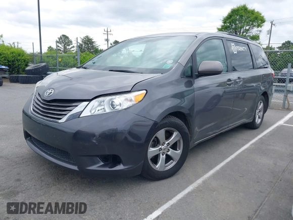 2015 Toyota Sienna LE AAS with VIN 5TDKK3DC5FS610247, listed as a IAAI auction lot 42033460 with 260,962 mi miles and . Bid and sale history available at DreamBid. Image 17.
